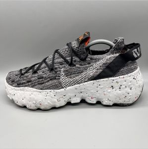 Nike Space Hippie 04 Women’s Size 7 Iron Grey Bright Crimson Sneakers Shoes 2020